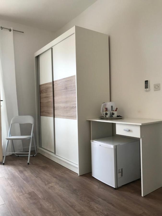Apartment & Rooms Riva 沃迪切 外观 照片